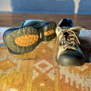 Keen Women’s Low Hiker